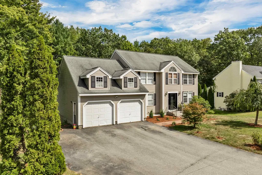 9 Cambridge Drive Merrimack NH 03054