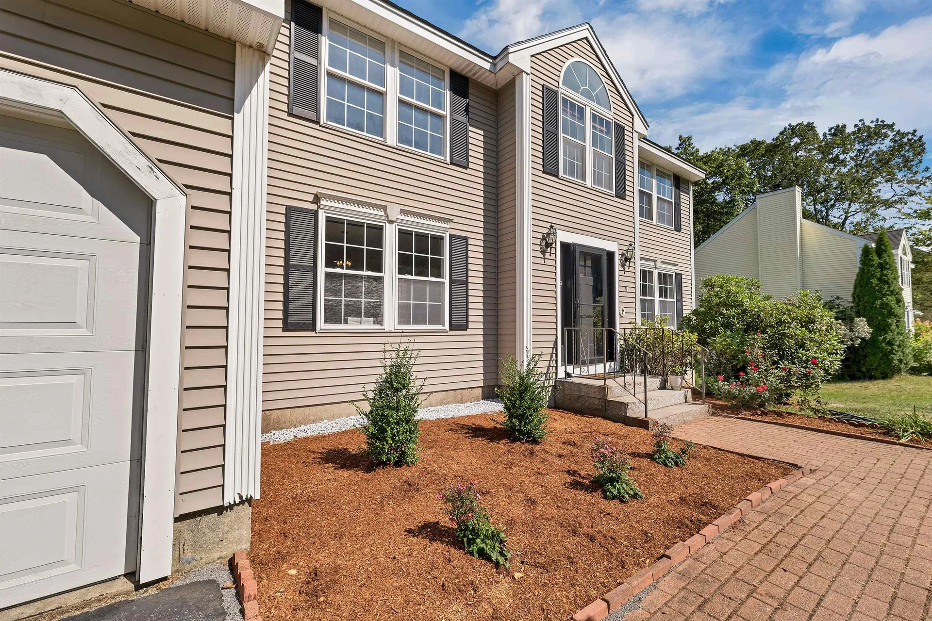 9 Cambridge Drive Merrimack NH 03054