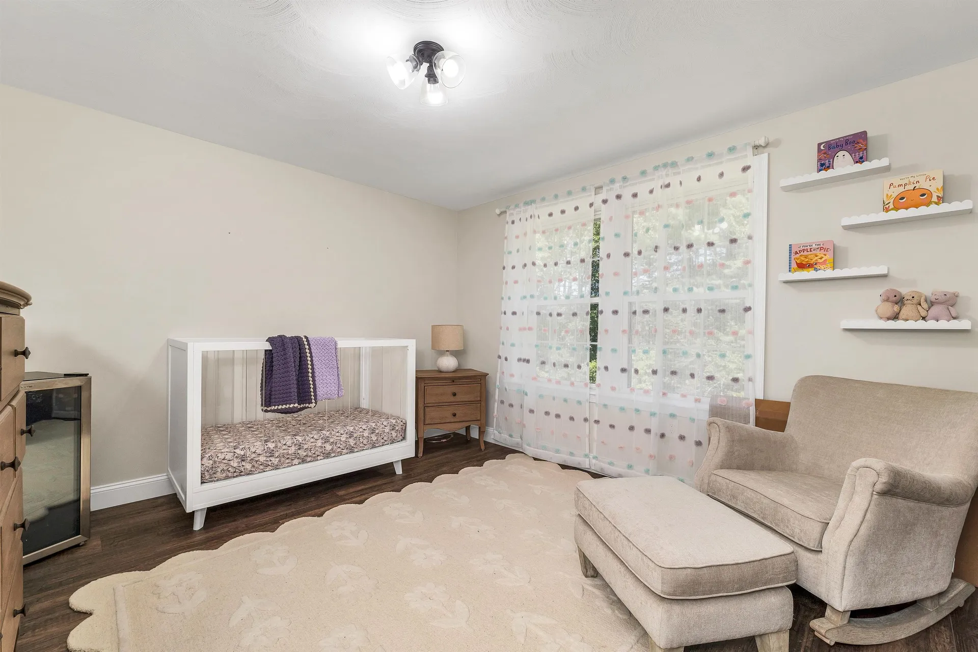 9 Cambridge Drive Merrimack NH 03054