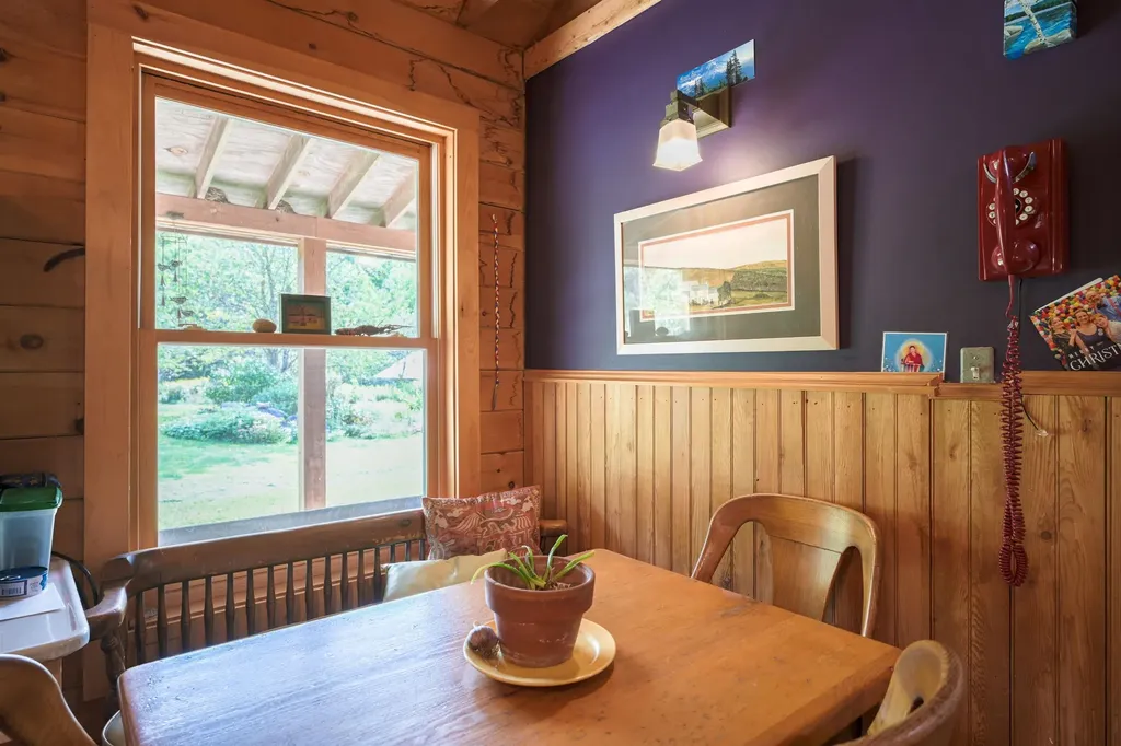 143 Biddle Road Lincoln VT 05443