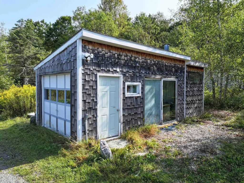 143 Biddle Road Lincoln VT 05443