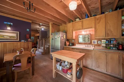 143 Biddle Road Lincoln VT 05443