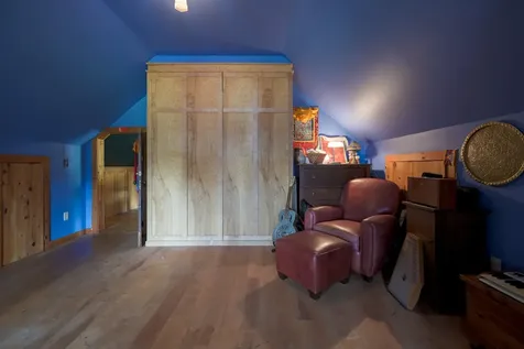 143 Biddle Road Lincoln VT 05443