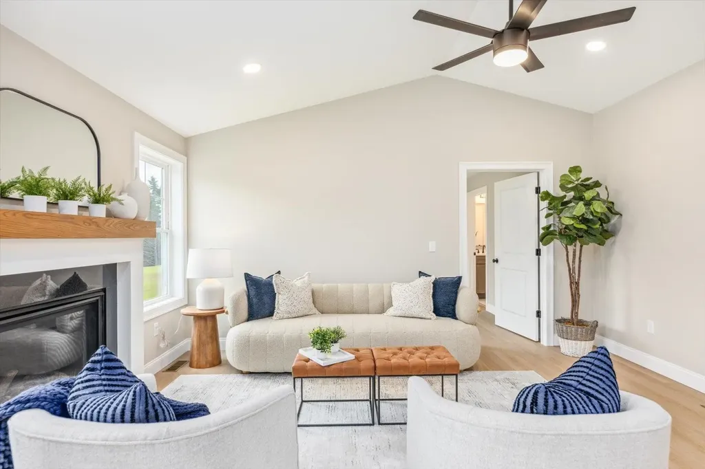 41 Willow Lane Rindge NH 03461