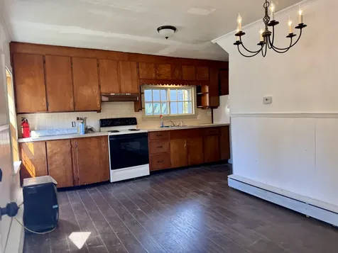 14-16 Meetinghouse Hill Road Sutton NH 03260