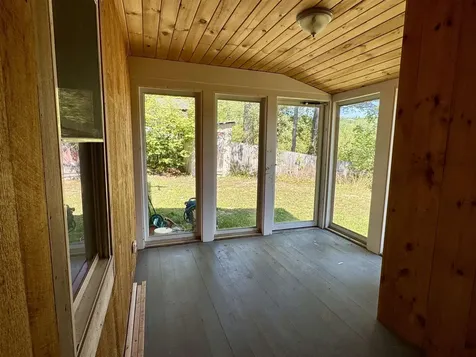 14-16 Meetinghouse Hill Road Sutton NH 03260