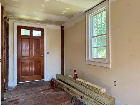 14-16 Meetinghouse Hill Road Sutton NH 03260