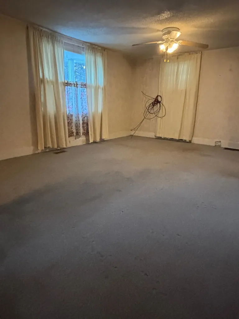 129 Grove Street Poultney VT 05764