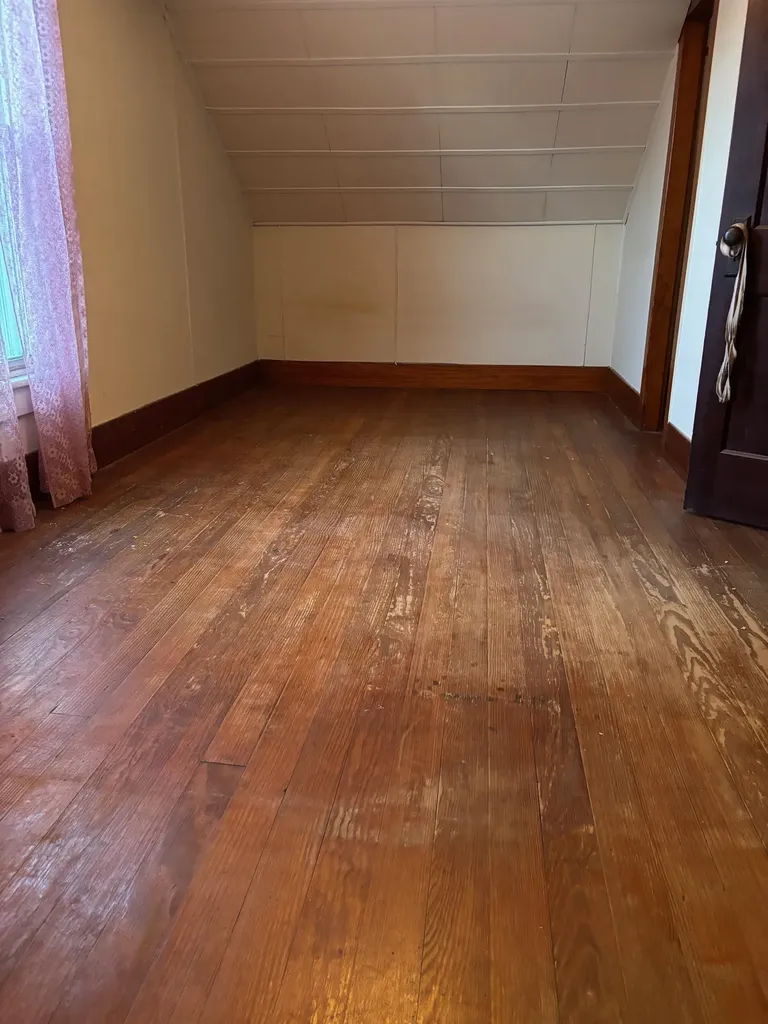 129 Grove Street Poultney VT 05764