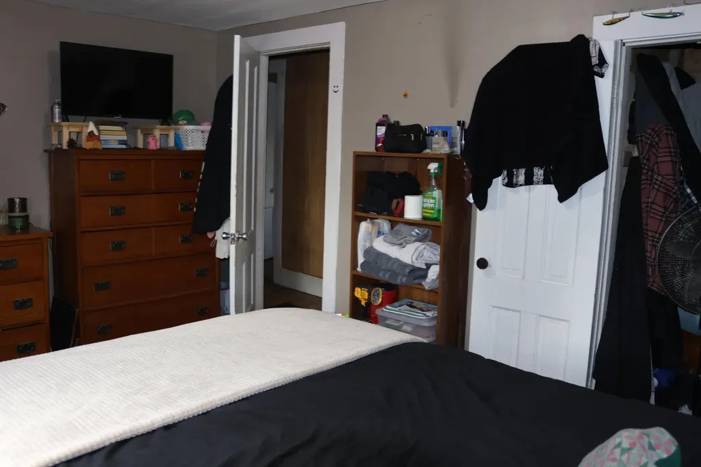 59 S Winchester Street Swanzey NH 03446