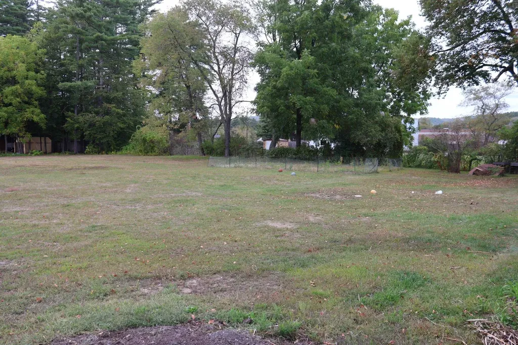 59 S Winchester Street Swanzey NH 03446