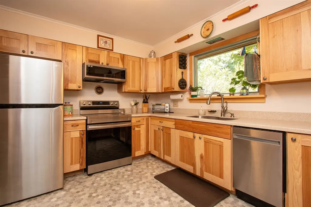 364 Coits Pond Road Cabot VT 05647