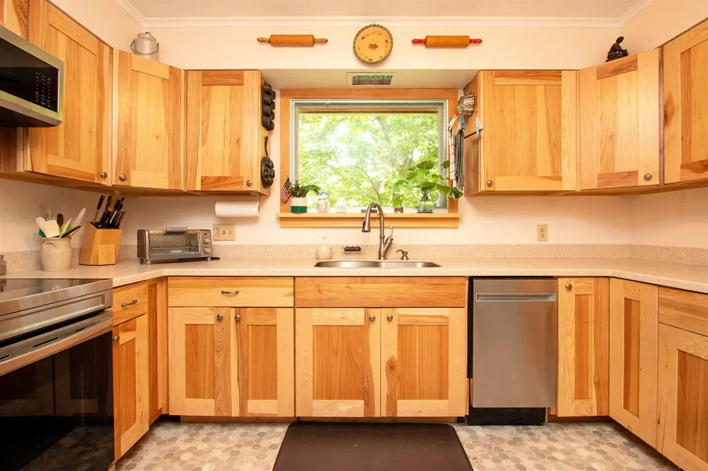 364 Coits Pond Road Cabot VT 05647