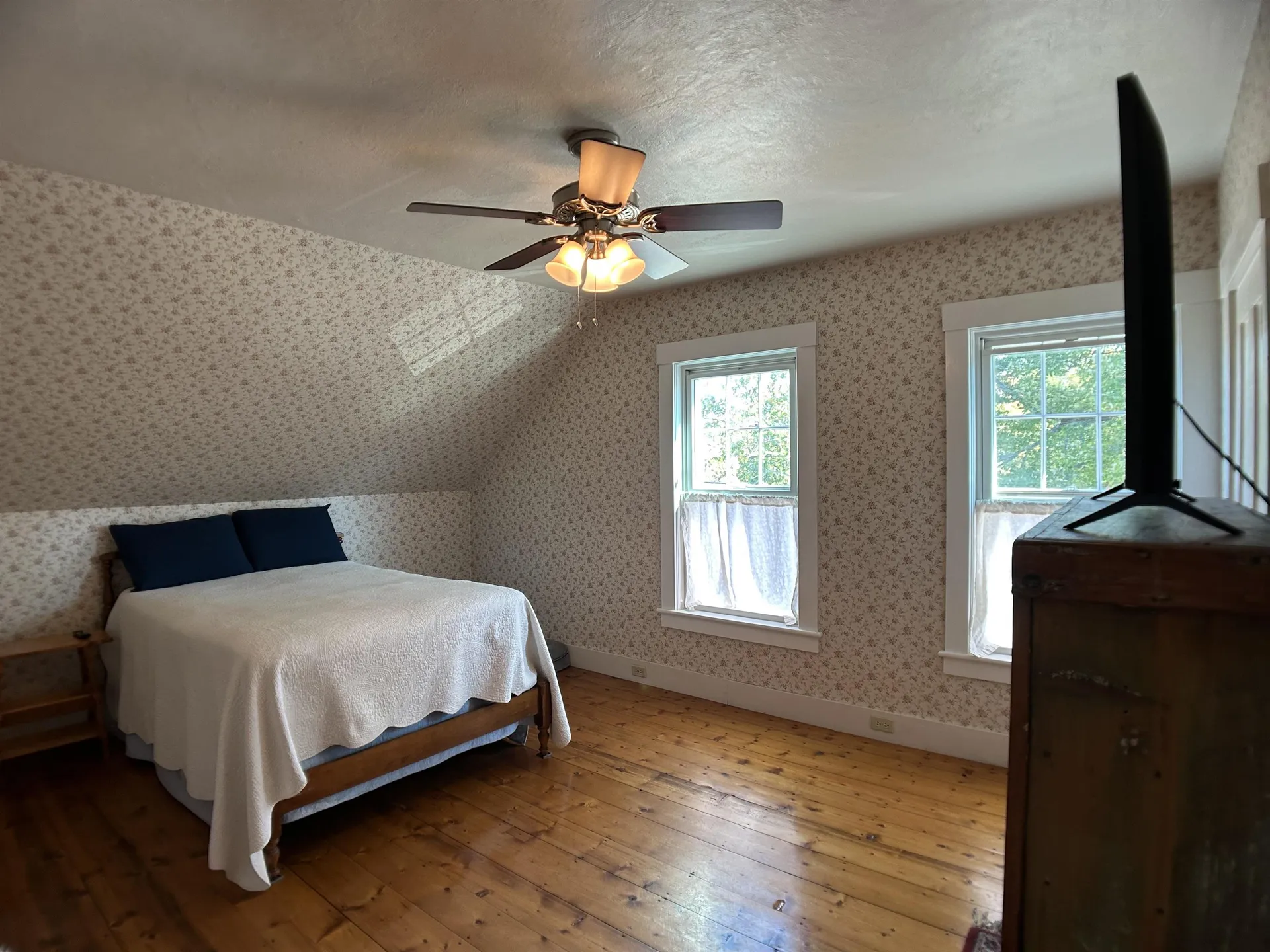 447 Elm Street Chester VT 05143