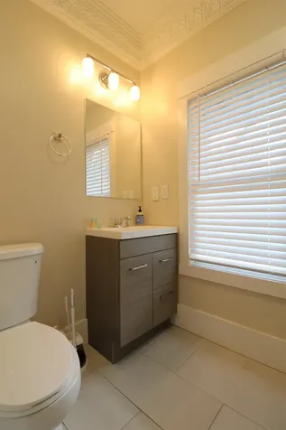 1952 Quechee Main Street Hartford VT 05059