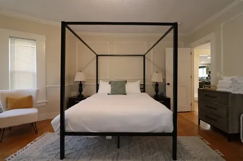 1952 Quechee Main Street Hartford VT 05059