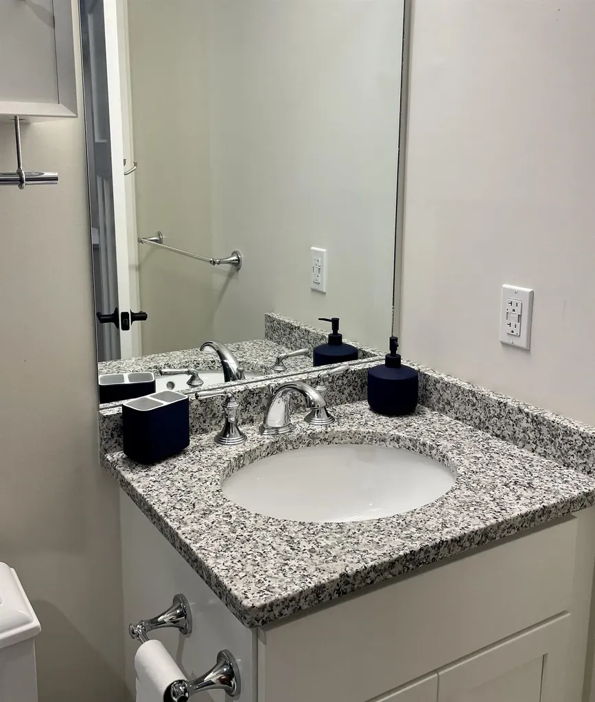 298 York Street York ME 03909