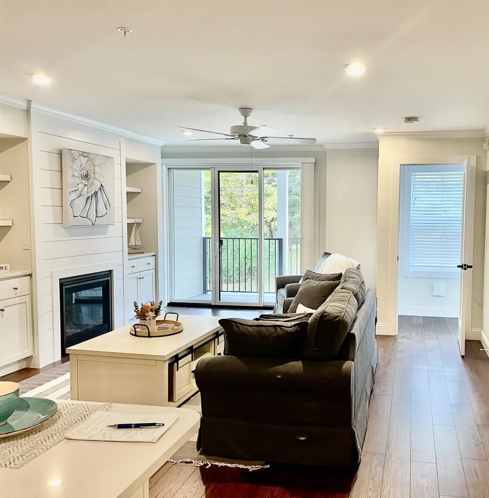 298 York Street York ME 03909