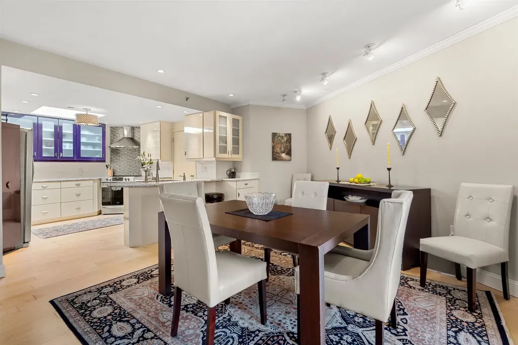 300 River Road Manchester NH 03104