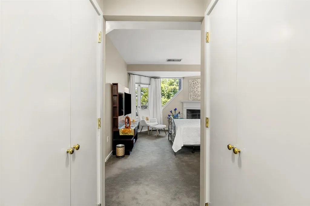 300 River Road Manchester NH 03104