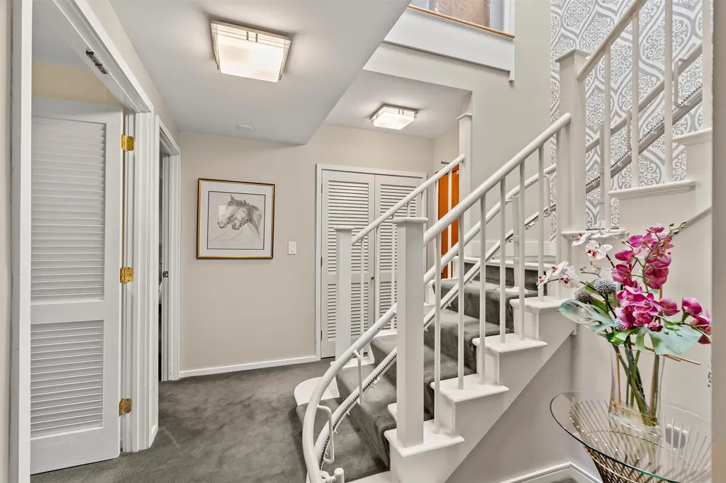 300 River Road Manchester NH 03104