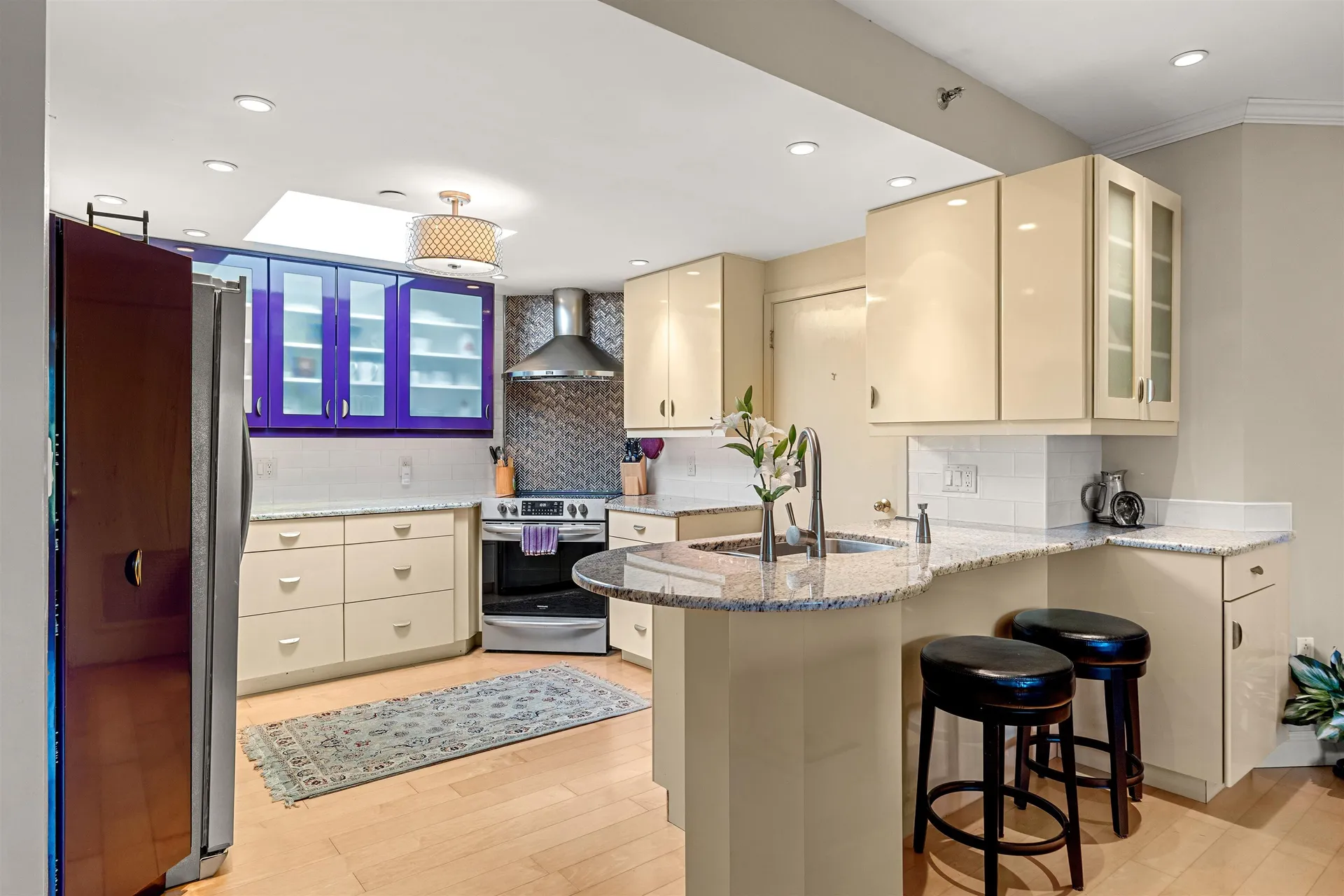 300 River Road Manchester NH 03104