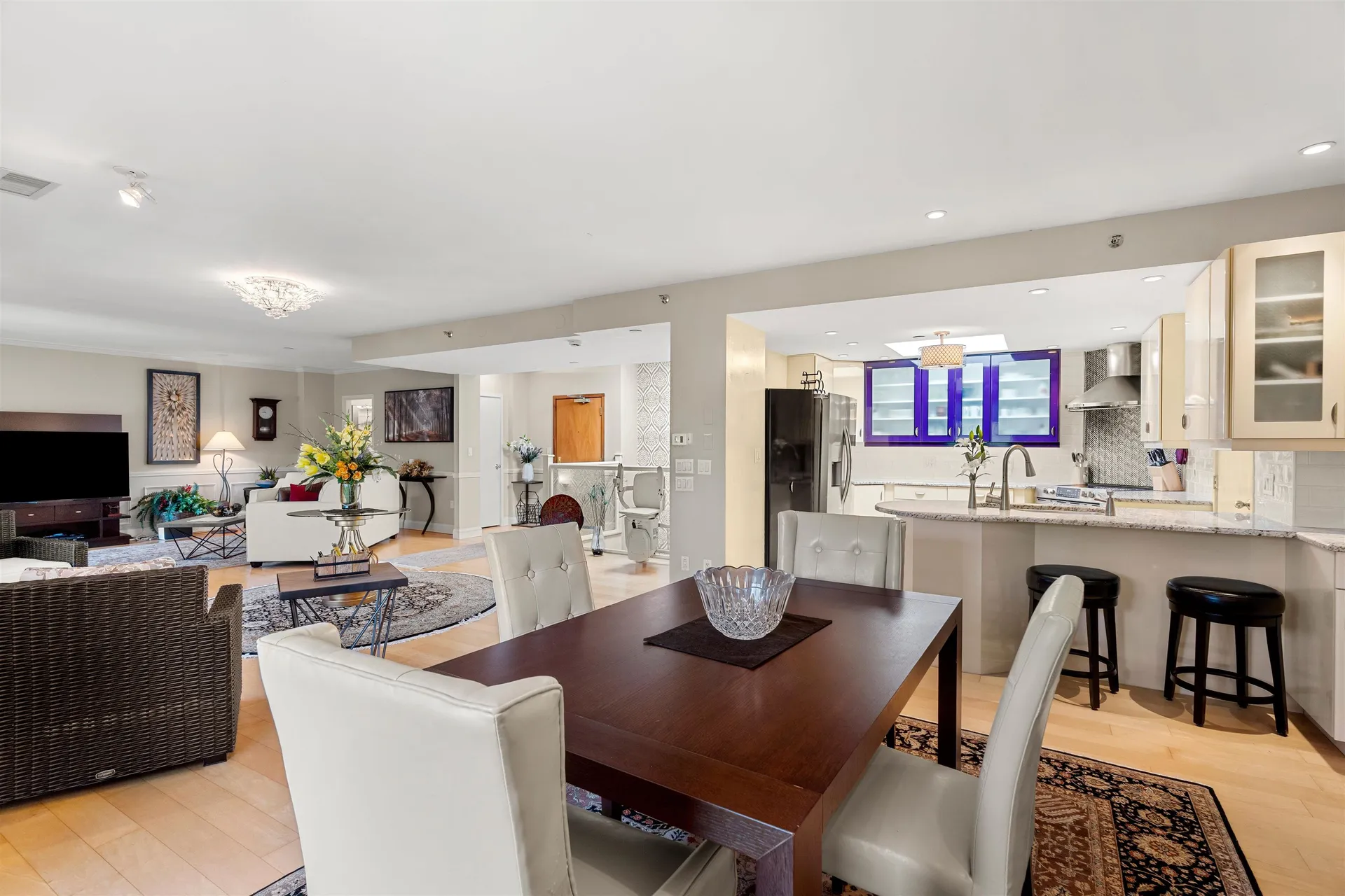 300 River Road Manchester NH 03104