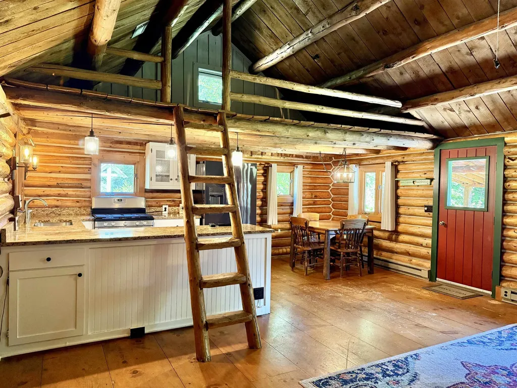 1470 Flamstead Road Chester VT 05143