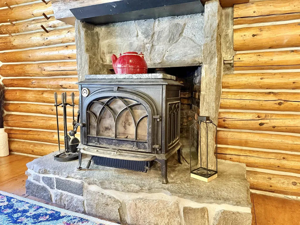 1470 Flamstead Road Chester VT 05143