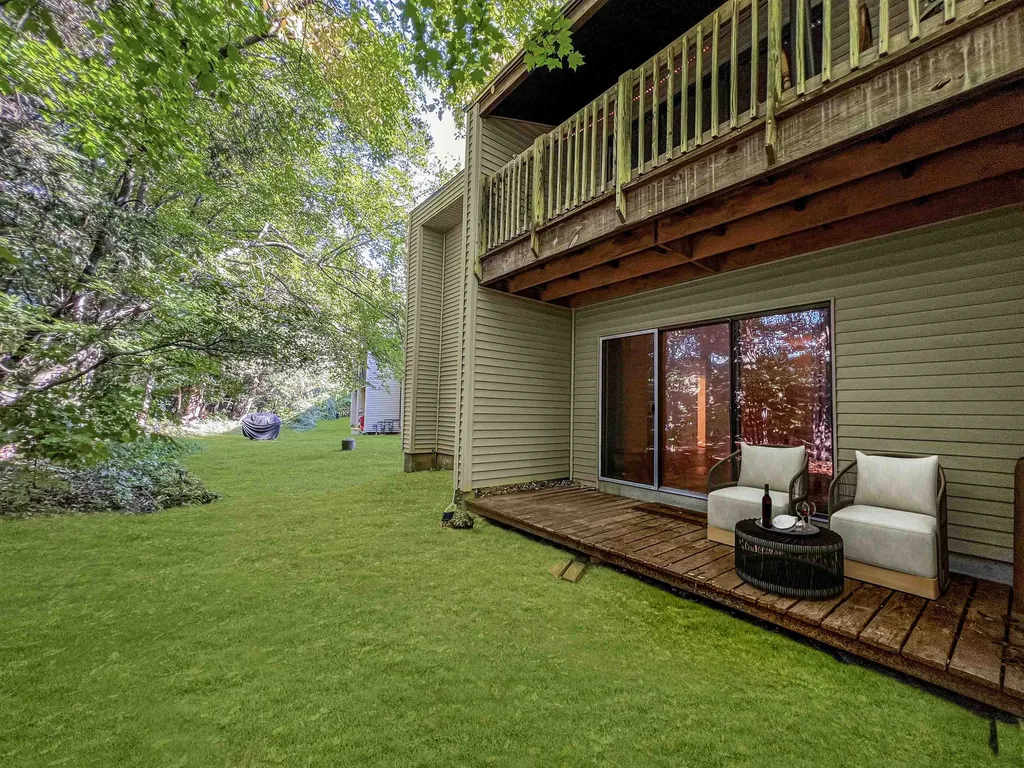 85 Bayberry Lane South Burlington VT 05403