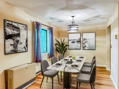 85 Bayberry Lane South Burlington VT 05403