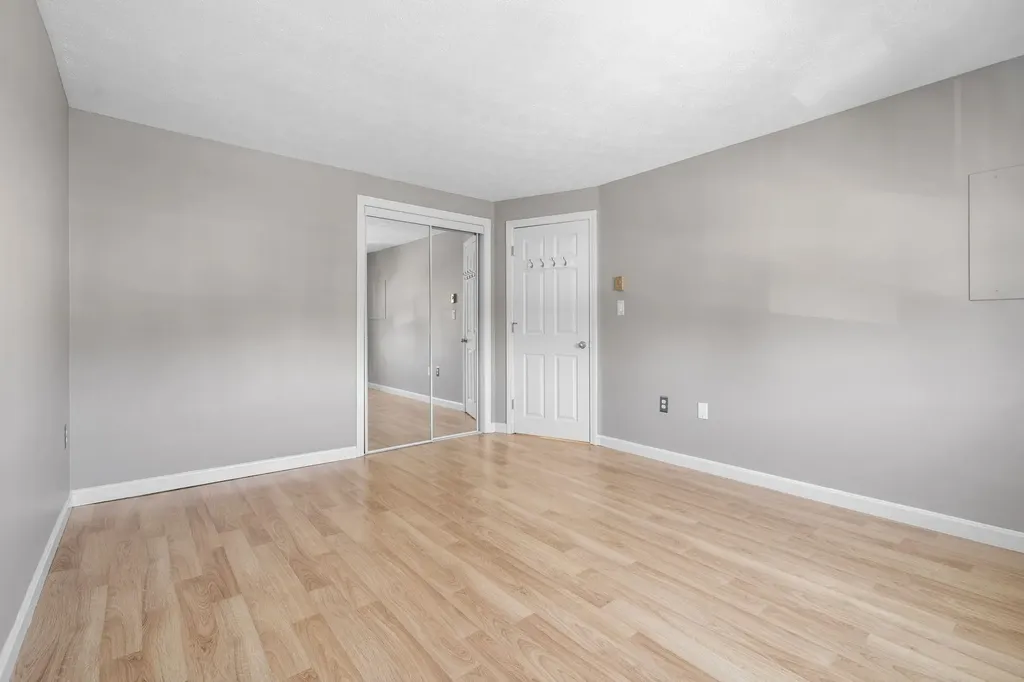 186 Dunbarton Road Manchester NH 03102