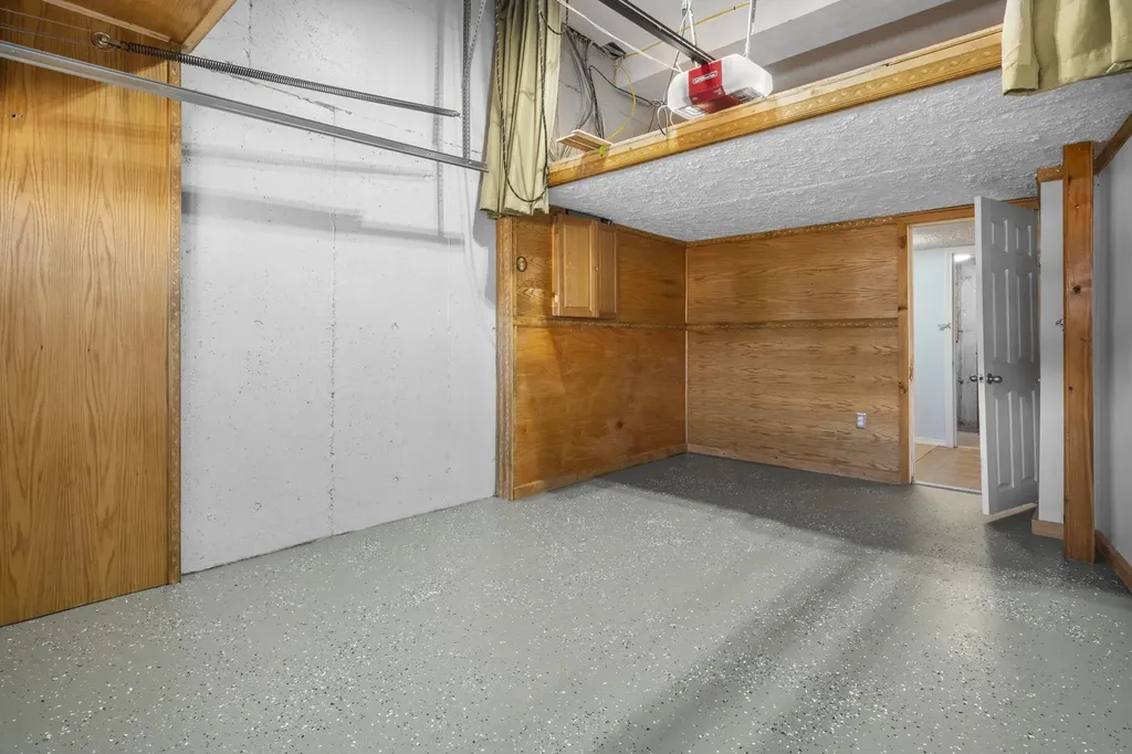 186 Dunbarton Road Manchester NH 03102