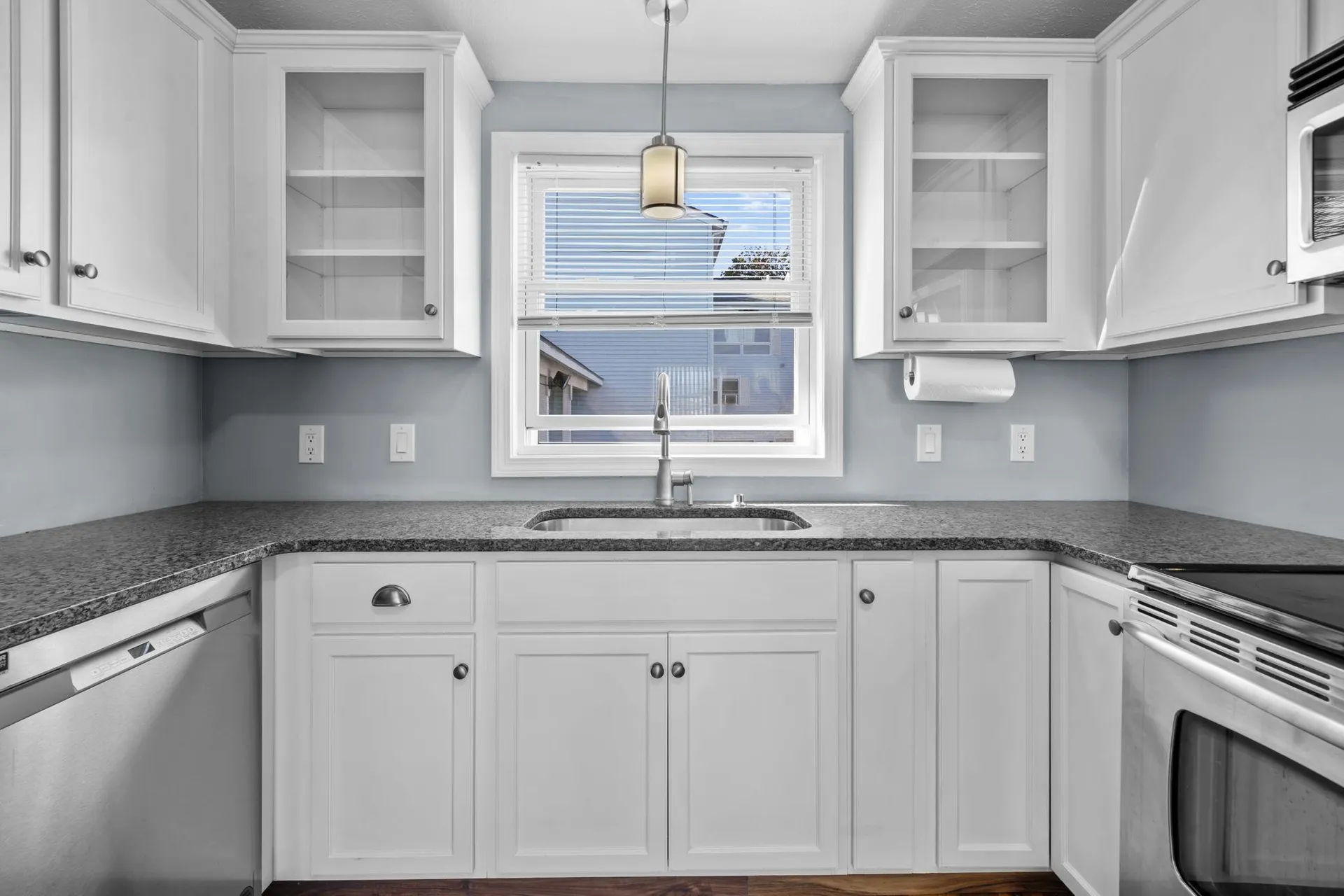 186 Dunbarton Road Manchester NH 03102