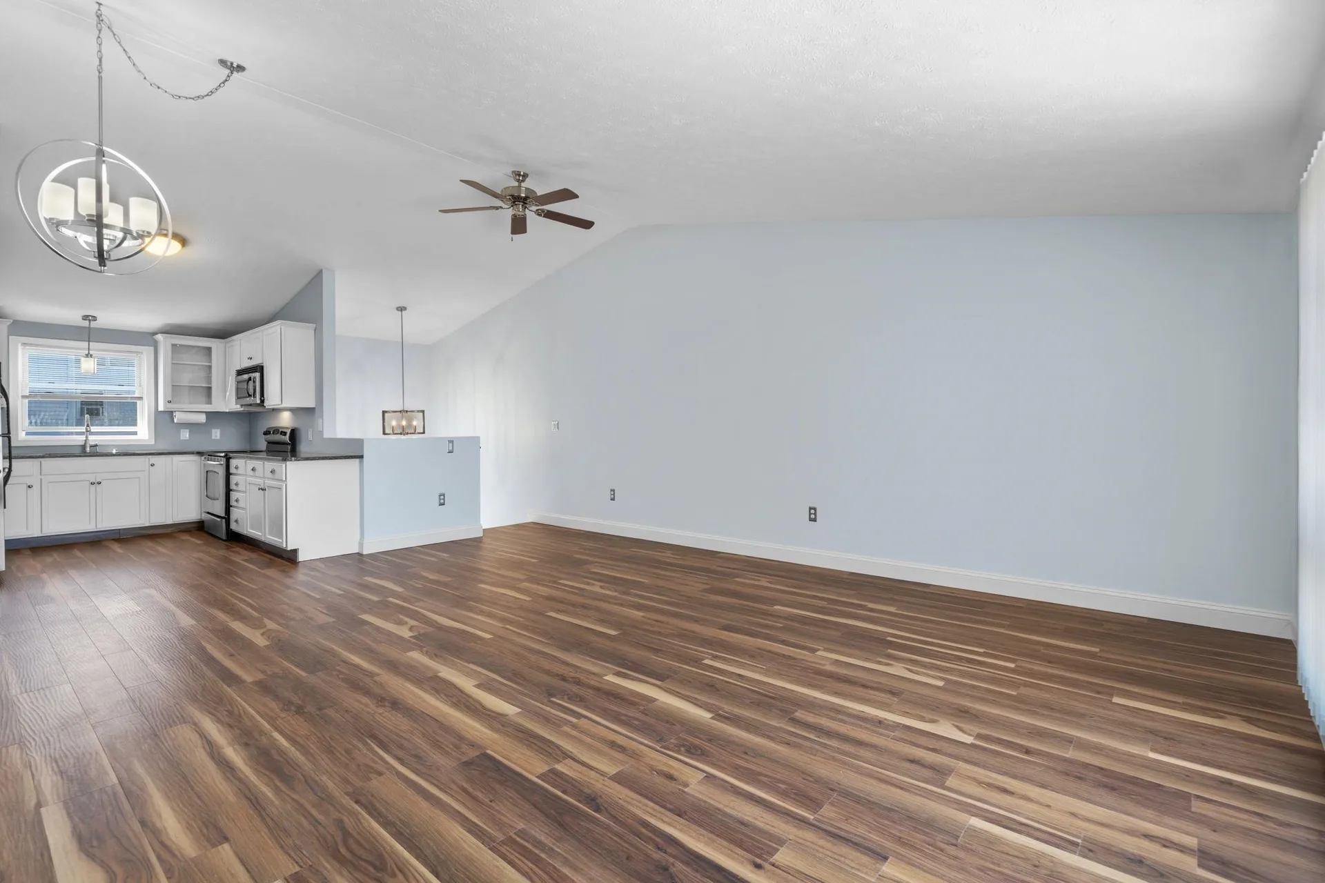 186 Dunbarton Road Manchester NH 03102