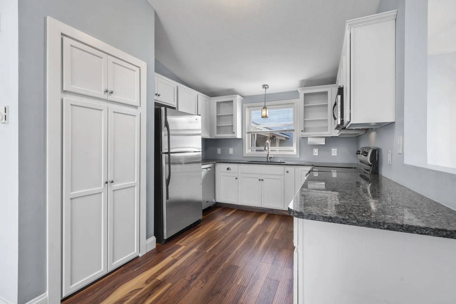 186 Dunbarton Road Manchester NH 03102