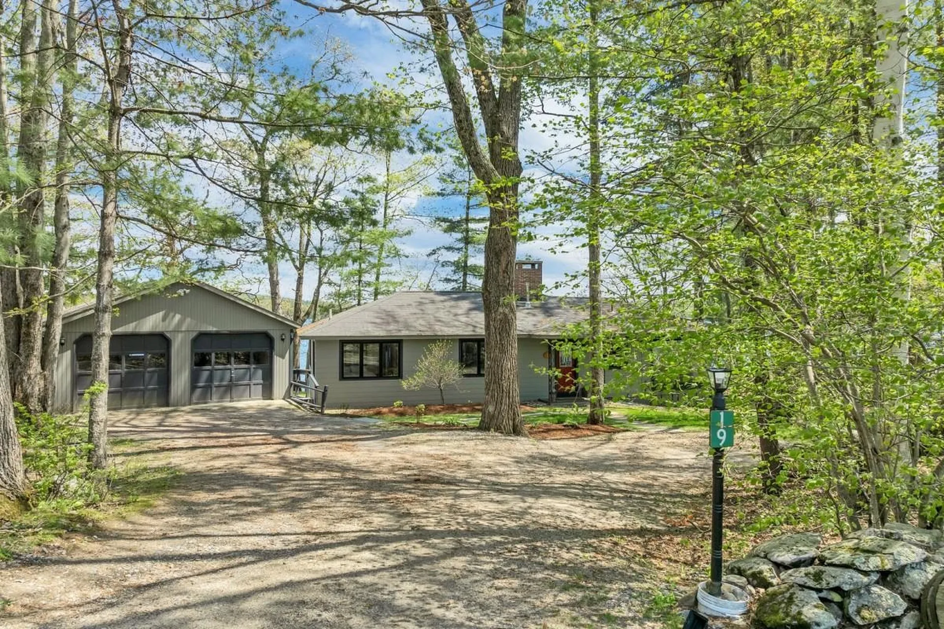 19 Mirror Lake Drive Tuftonboro NH 03853