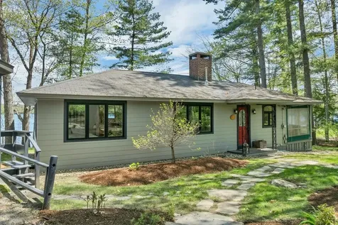 19 Mirror Lake Drive Tuftonboro NH 03853