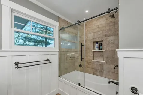 19 Mirror Lake Drive Tuftonboro NH 03853