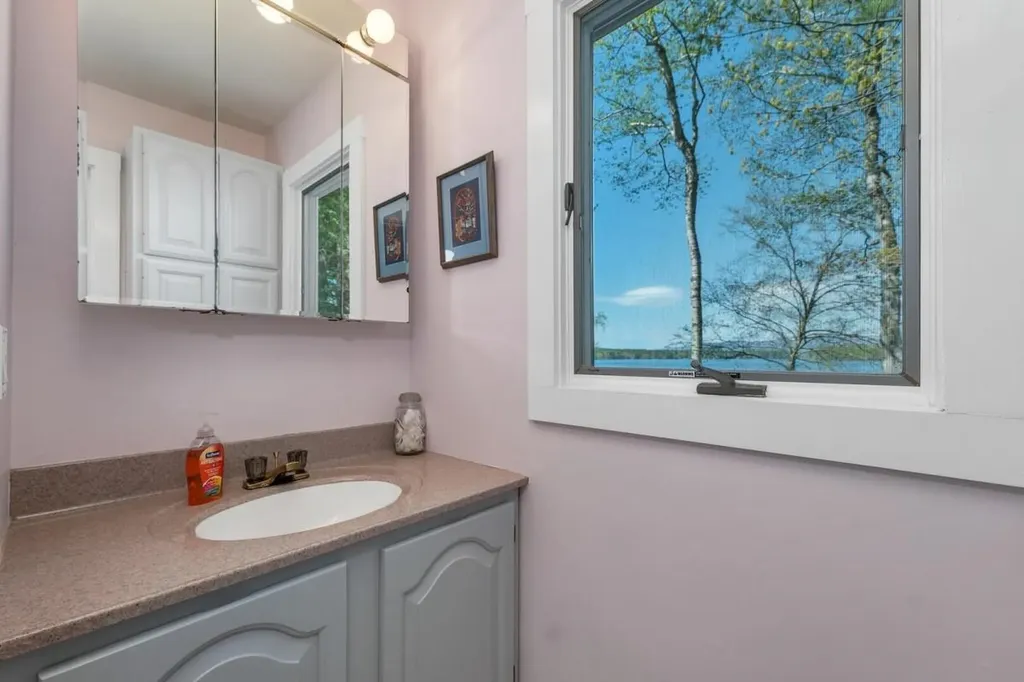 487 Forest Road Wolfeboro NH 03894