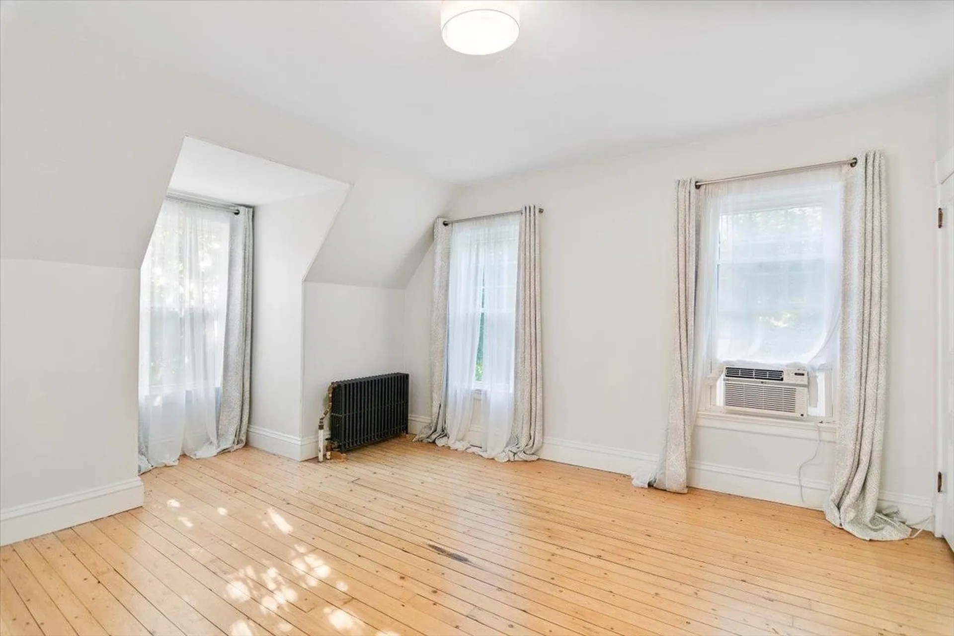 115 Grandview Street Bennington VT 05201