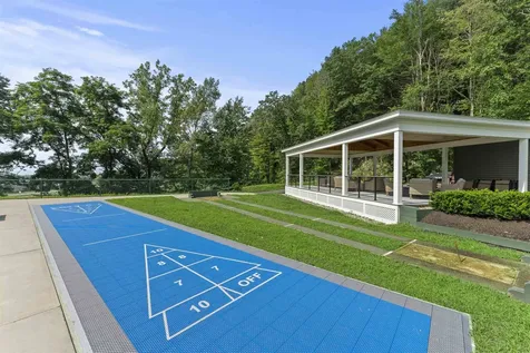 162 Buttonwood Drive Brattleboro VT 05301