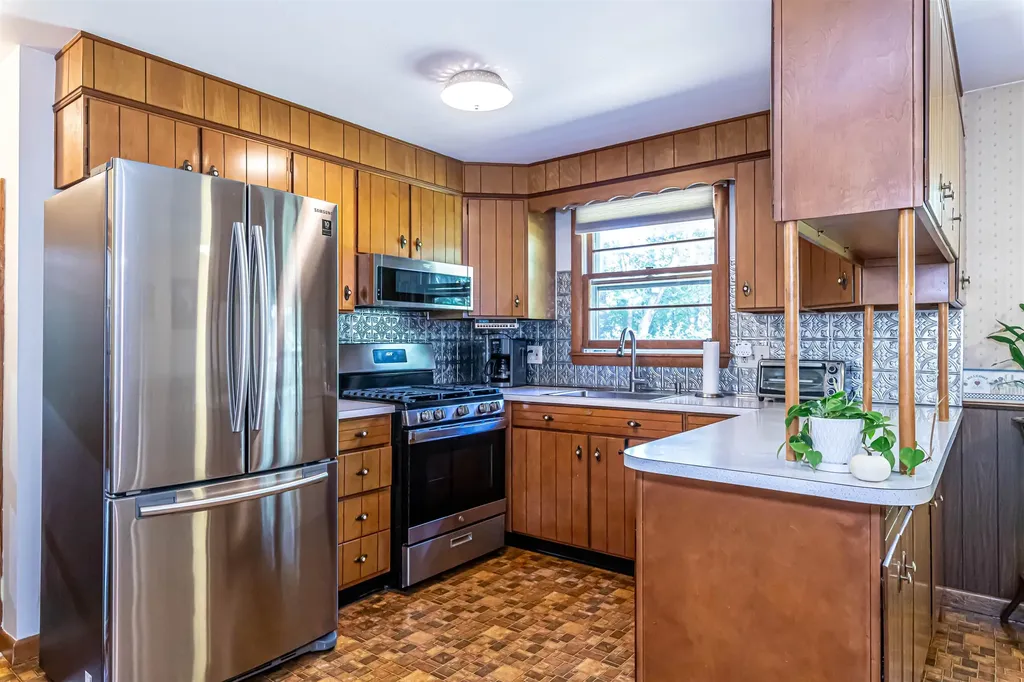 177 Naticook Road Merrimack NH 03054