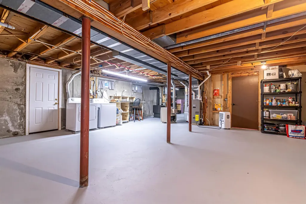 177 Naticook Road Merrimack NH 03054