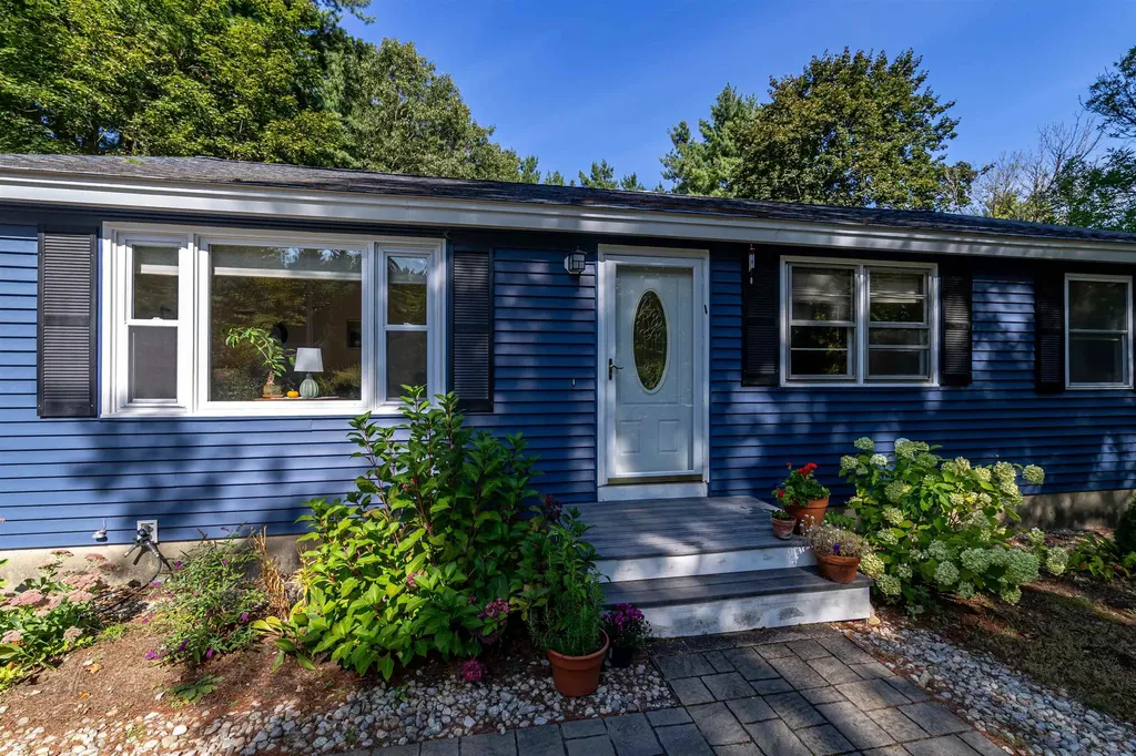177 Naticook Road Merrimack NH 03054