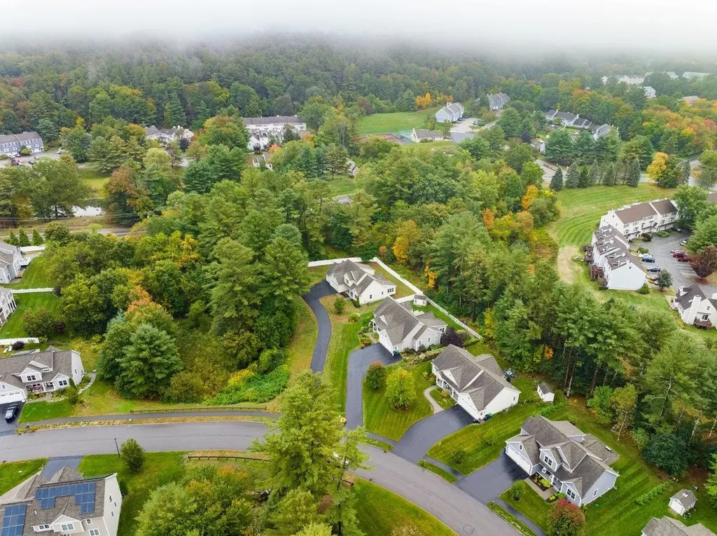 51 Legacy Drive Nashua NH 03062