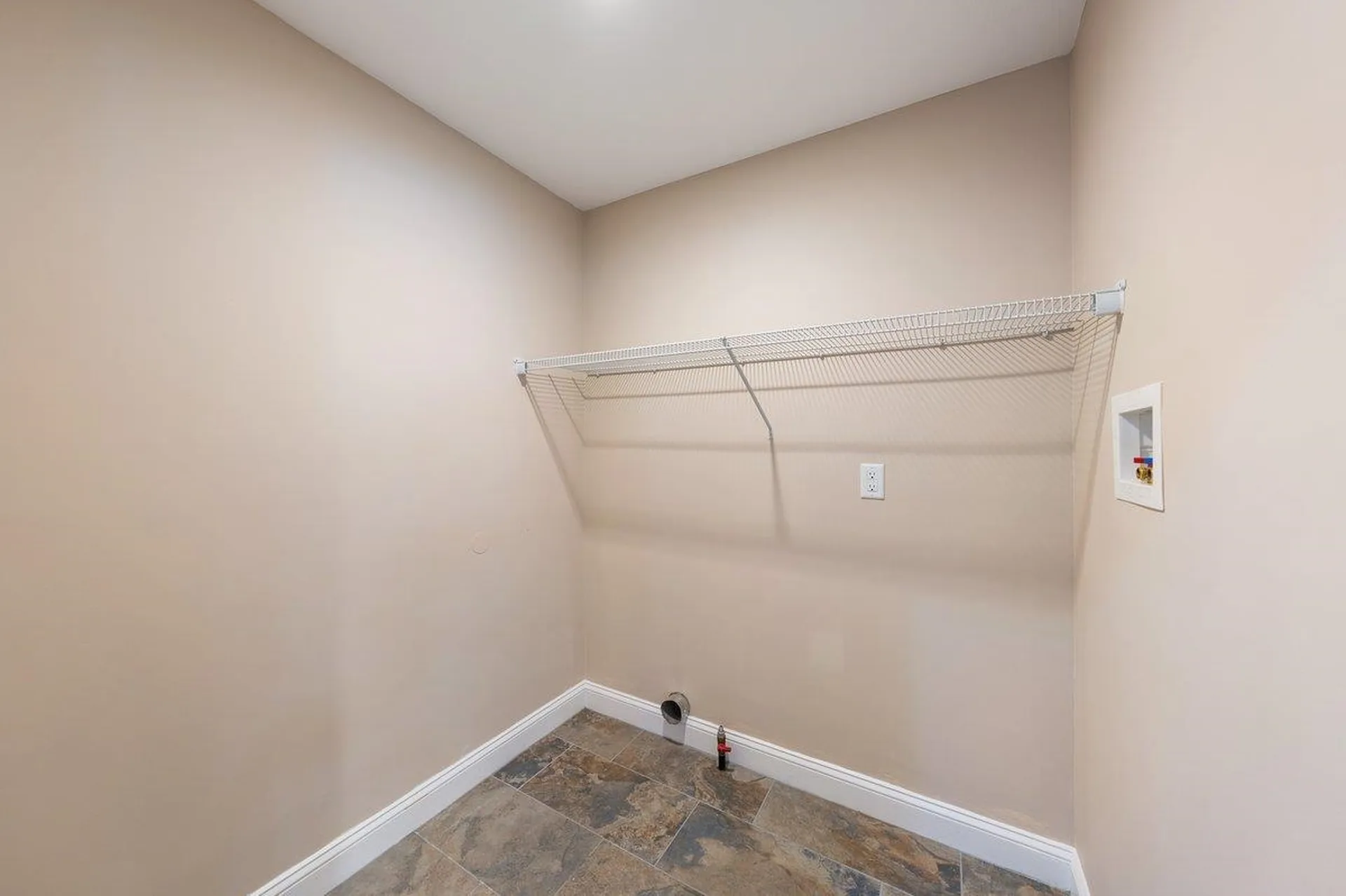 51 Legacy Drive Nashua NH 03062