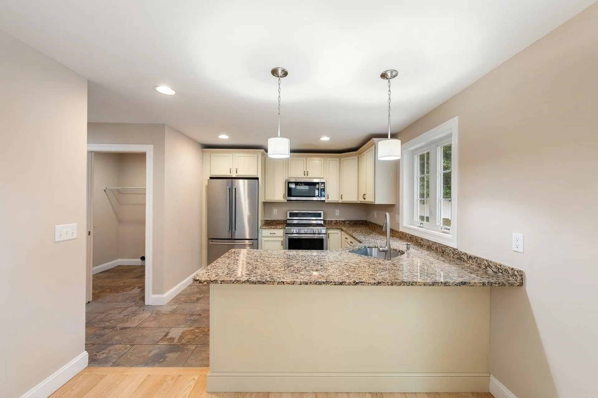 51 Legacy Drive Nashua NH 03062