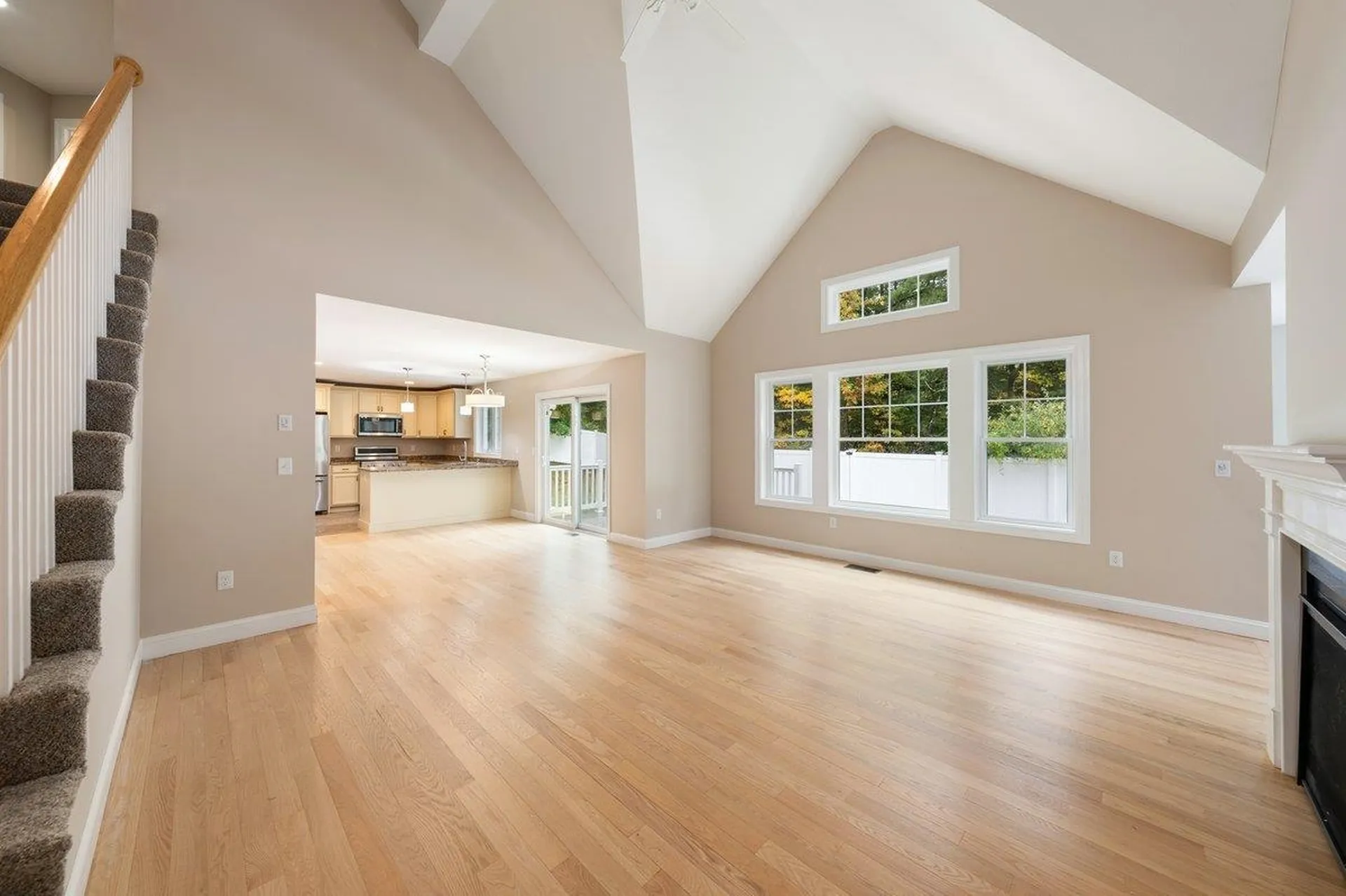 51 Legacy Drive Nashua NH 03062