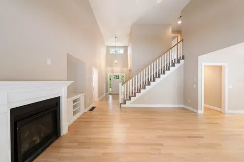 51 Legacy Drive Nashua NH 03062